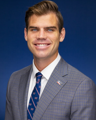 Display image of Henrie Walton